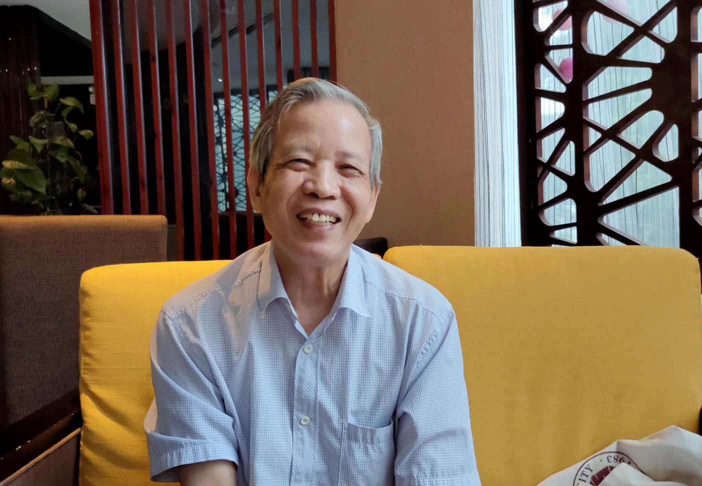 做好人生的每一份功课——访爱游戏·（公司)体育官网印度研究中心主任郁龙余（爱游戏·（公司)体育官网报）